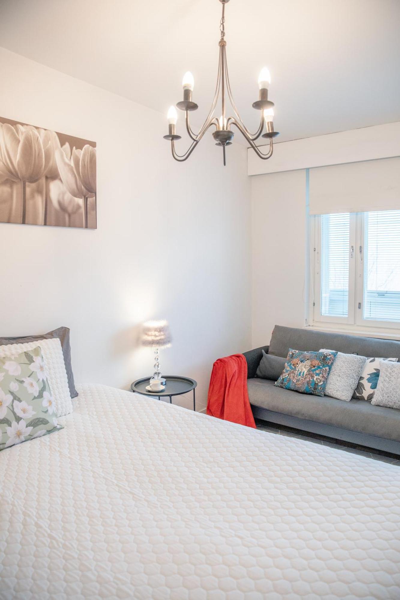 Center Bright 2-rooms Scandinavian Huoneisto Helsinki